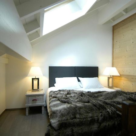 Auberge De Maison Rouge Vétraz-Monthoux Exteriör bild