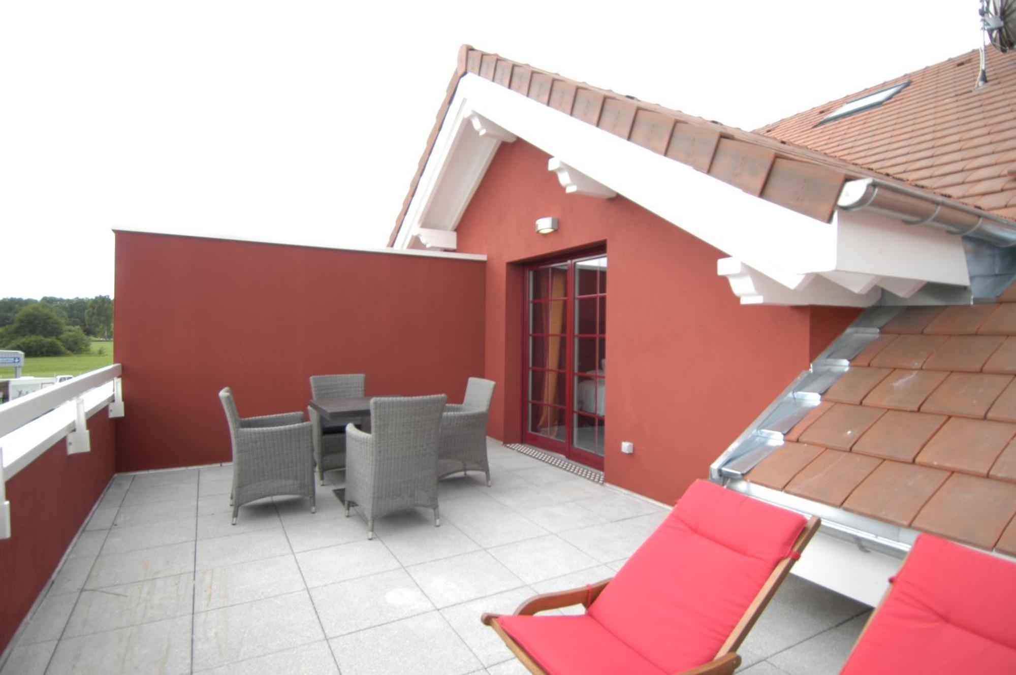 Auberge De Maison Rouge Vétraz-Monthoux Exteriör bild