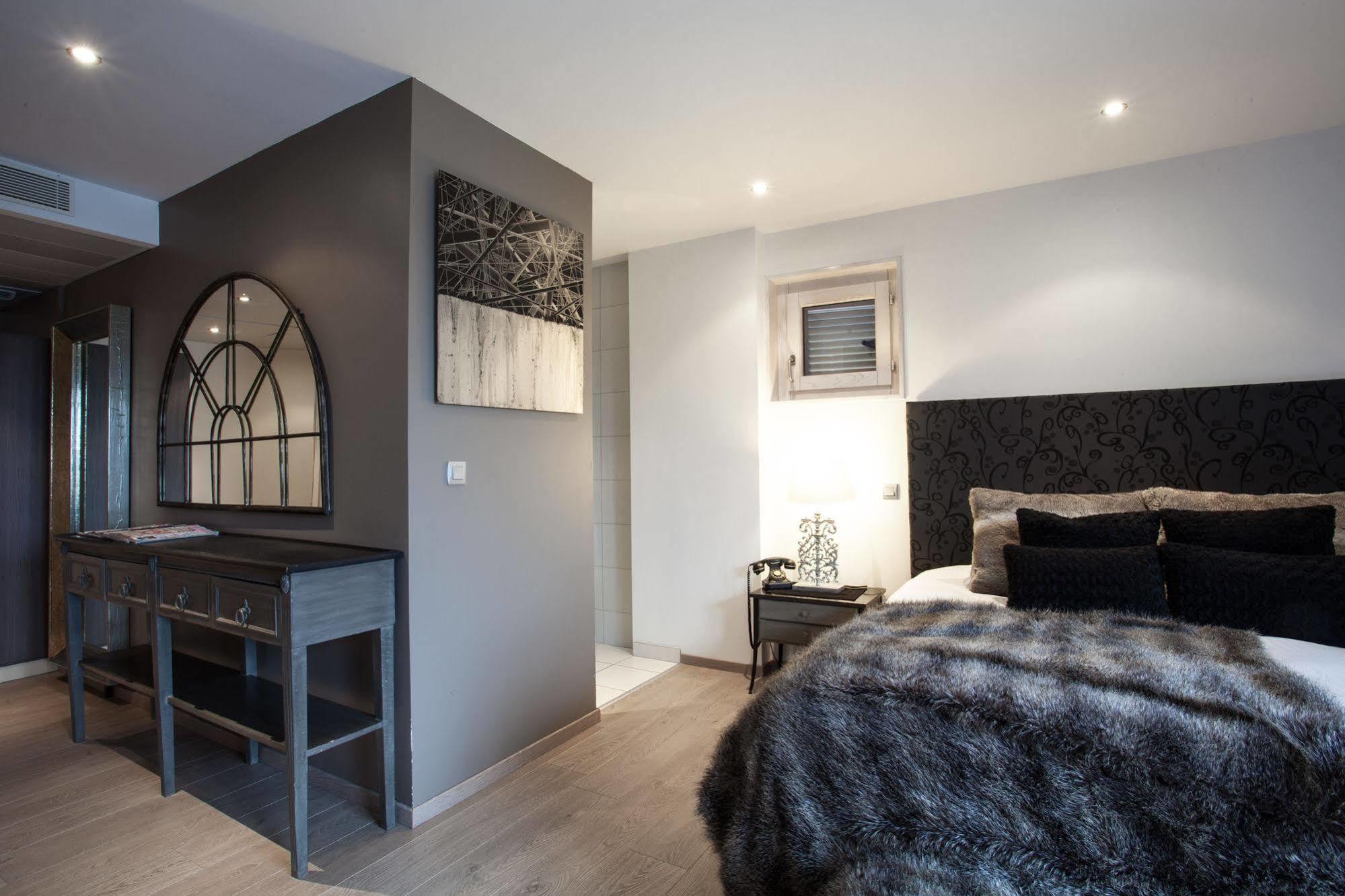 Auberge De Maison Rouge Vétraz-Monthoux Exteriör bild